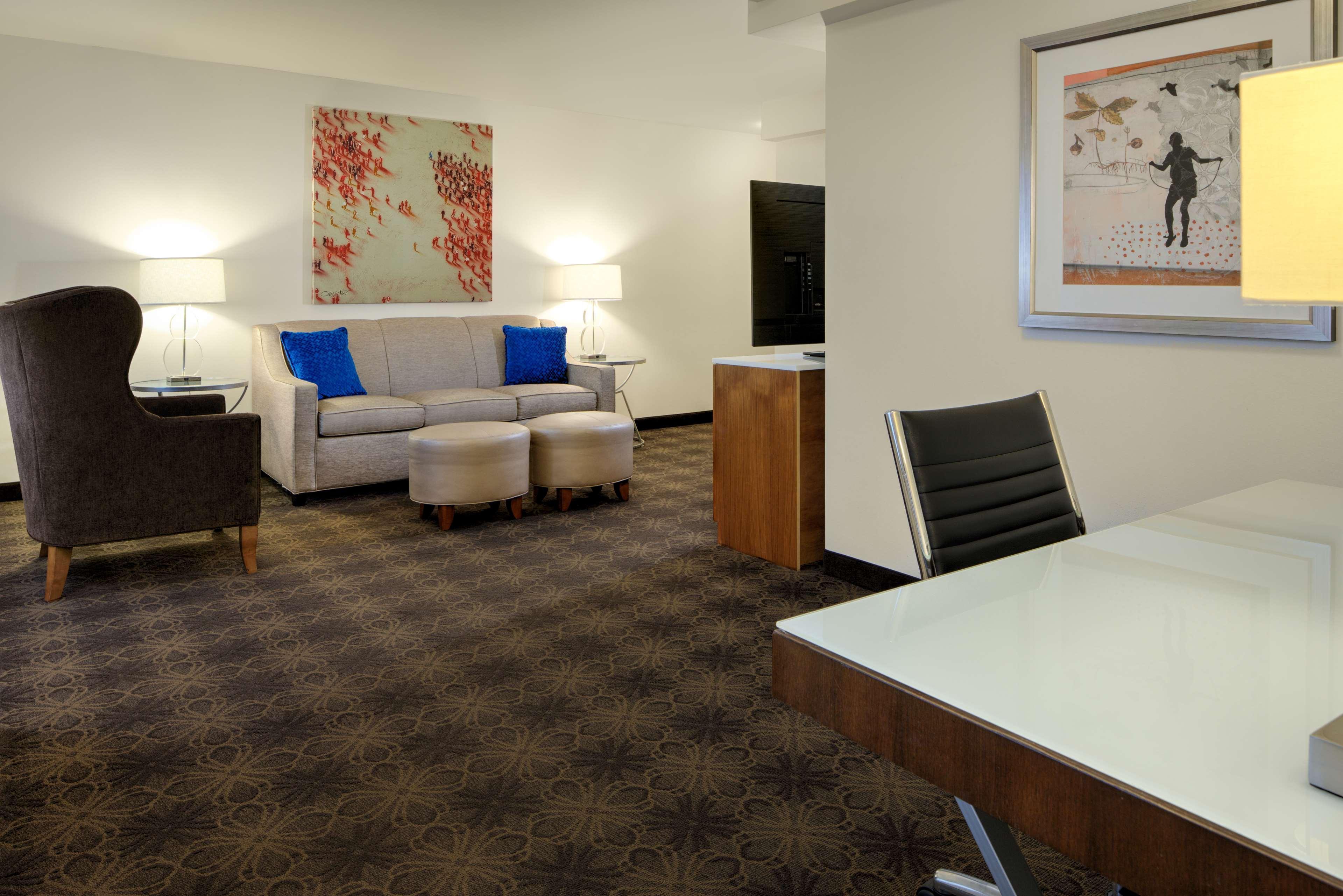 Doubletree By Hilton Hotel & Suites Pittsburgh Downtown Zewnętrze zdjęcie