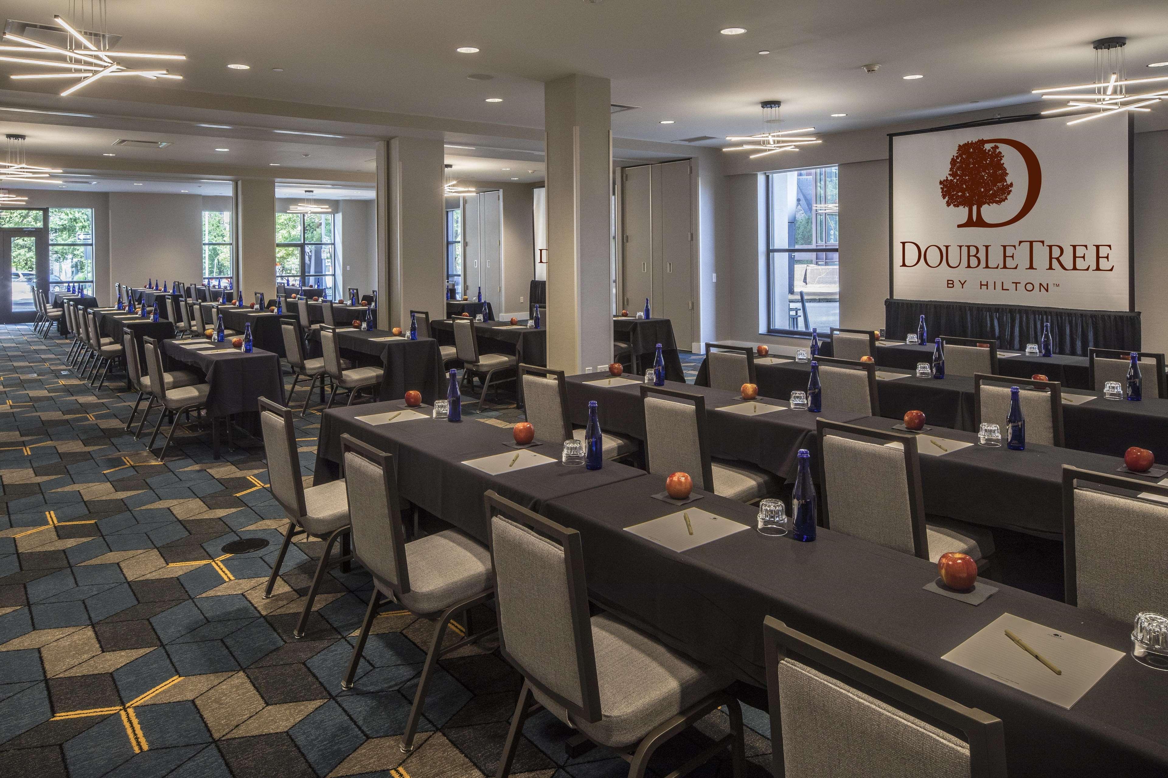 Doubletree By Hilton Hotel & Suites Pittsburgh Downtown Zewnętrze zdjęcie