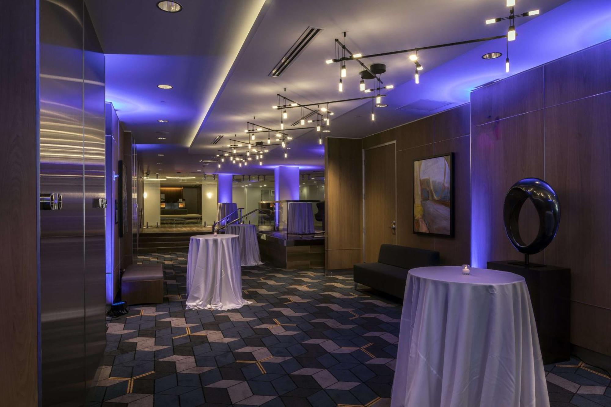 Doubletree By Hilton Hotel & Suites Pittsburgh Downtown Zewnętrze zdjęcie