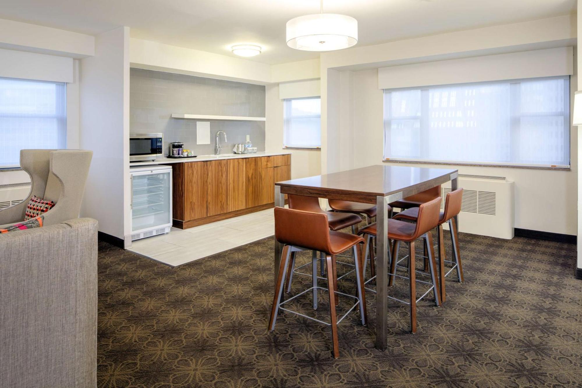 Doubletree By Hilton Hotel & Suites Pittsburgh Downtown Zewnętrze zdjęcie